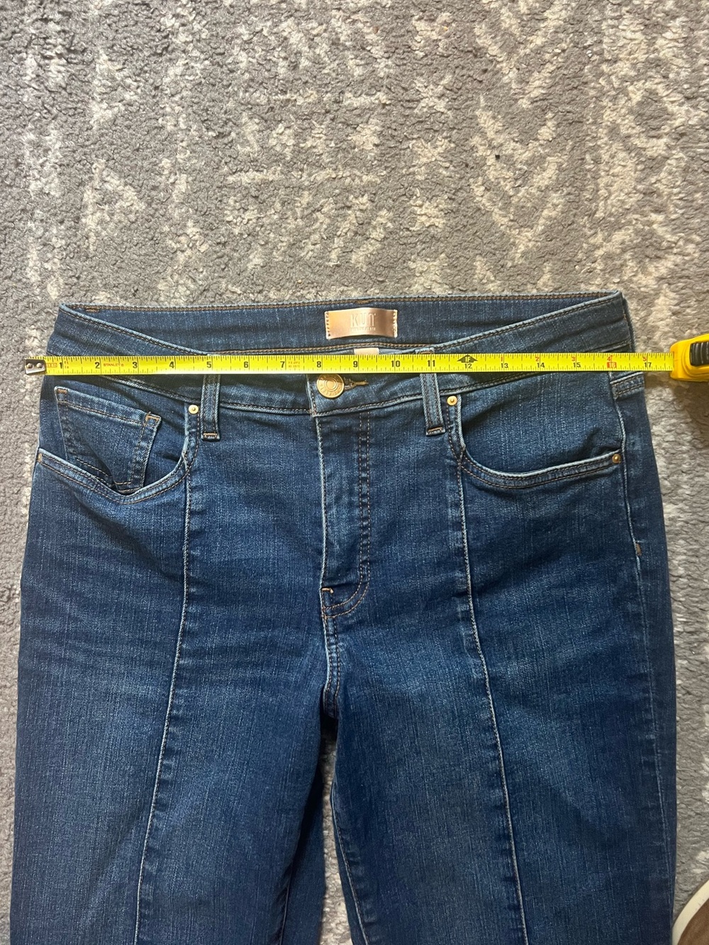 Kut from the Kloth Kelsey Fab Ab Ankle Flare Wide-Leg Jeans size 8 - Picture 5 of 12